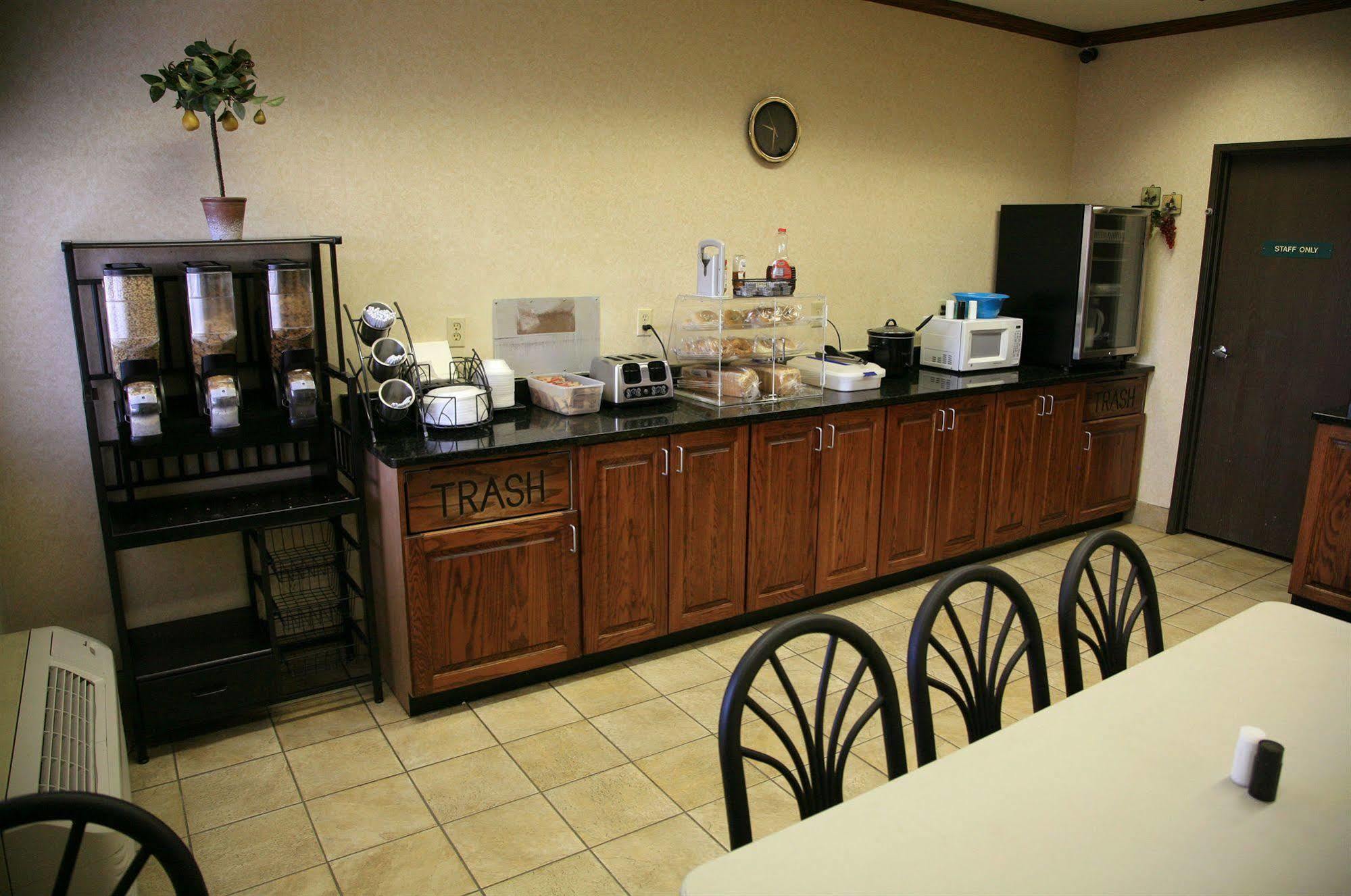 New Victorian Inn - Sioux City Restaurang bild